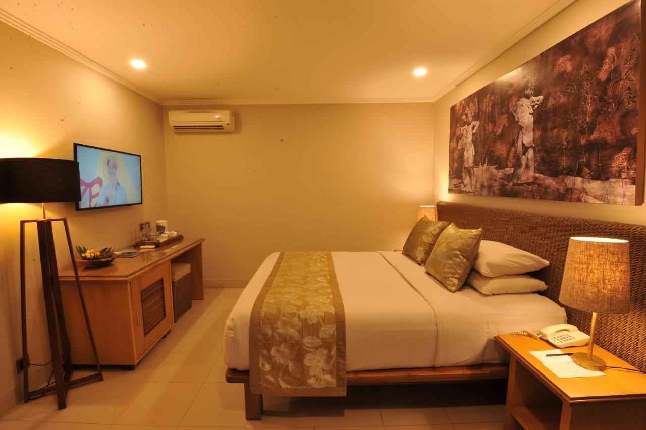 Puri Raja Hotel Legian Eksteriør billede
