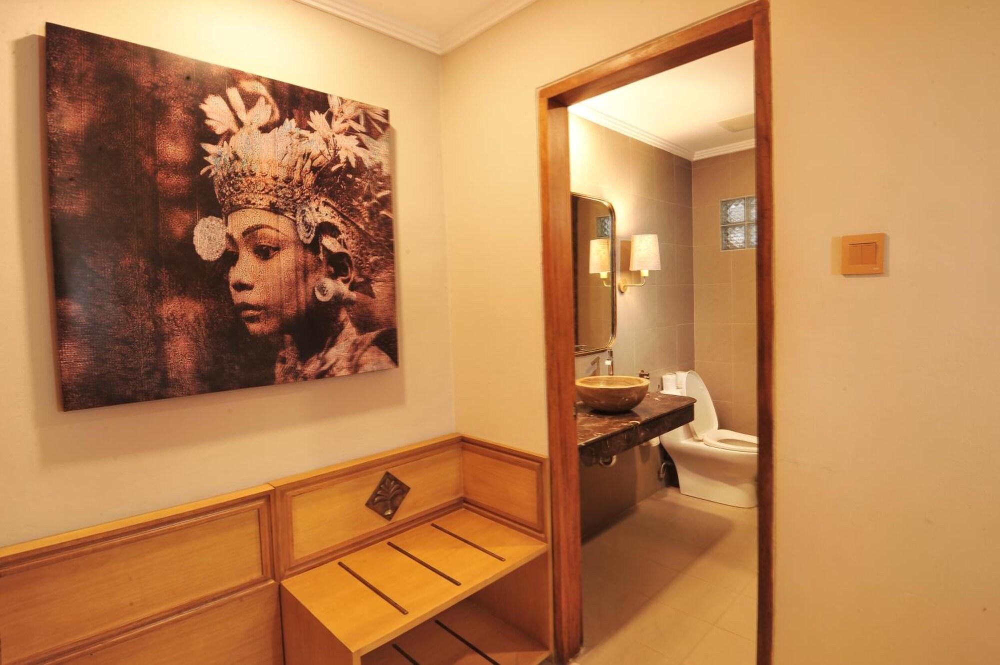 Puri Raja Hotel Legian Eksteriør billede