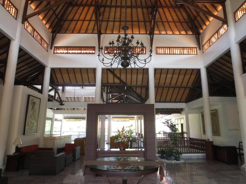 Puri Raja Hotel Legian Eksteriør billede