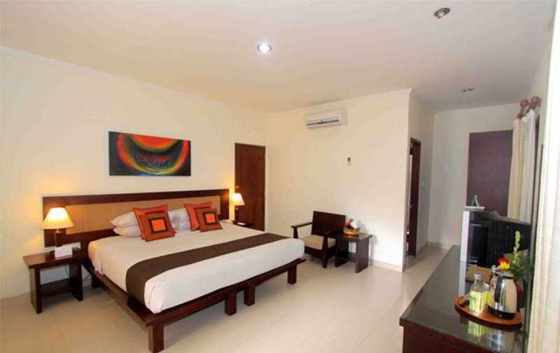 Puri Raja Hotel Legian Eksteriør billede